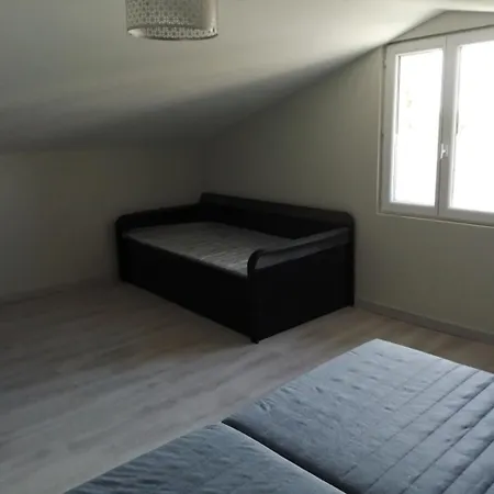 Bin Benaise Sans Linge *