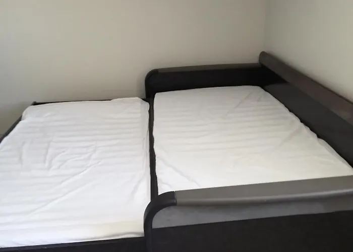 Bin Benaise Sans Linge Nyaraló